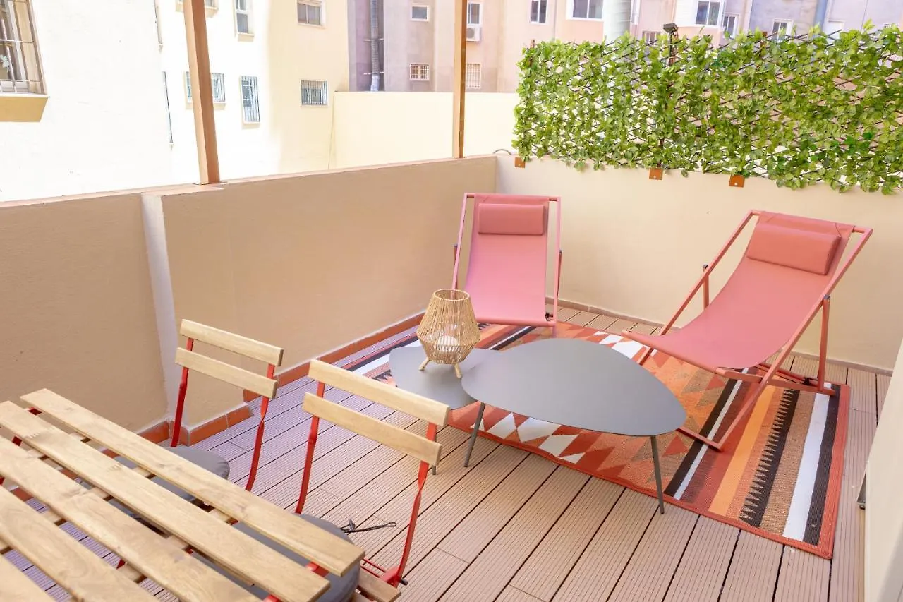 Teatro Suites Malaga Playa contacts