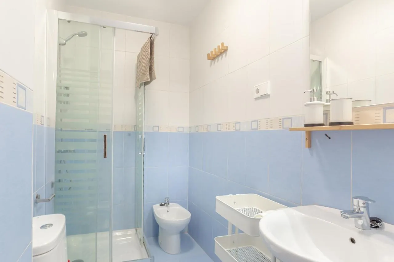 Apartment Teatro Suites Malaga Playa Spain